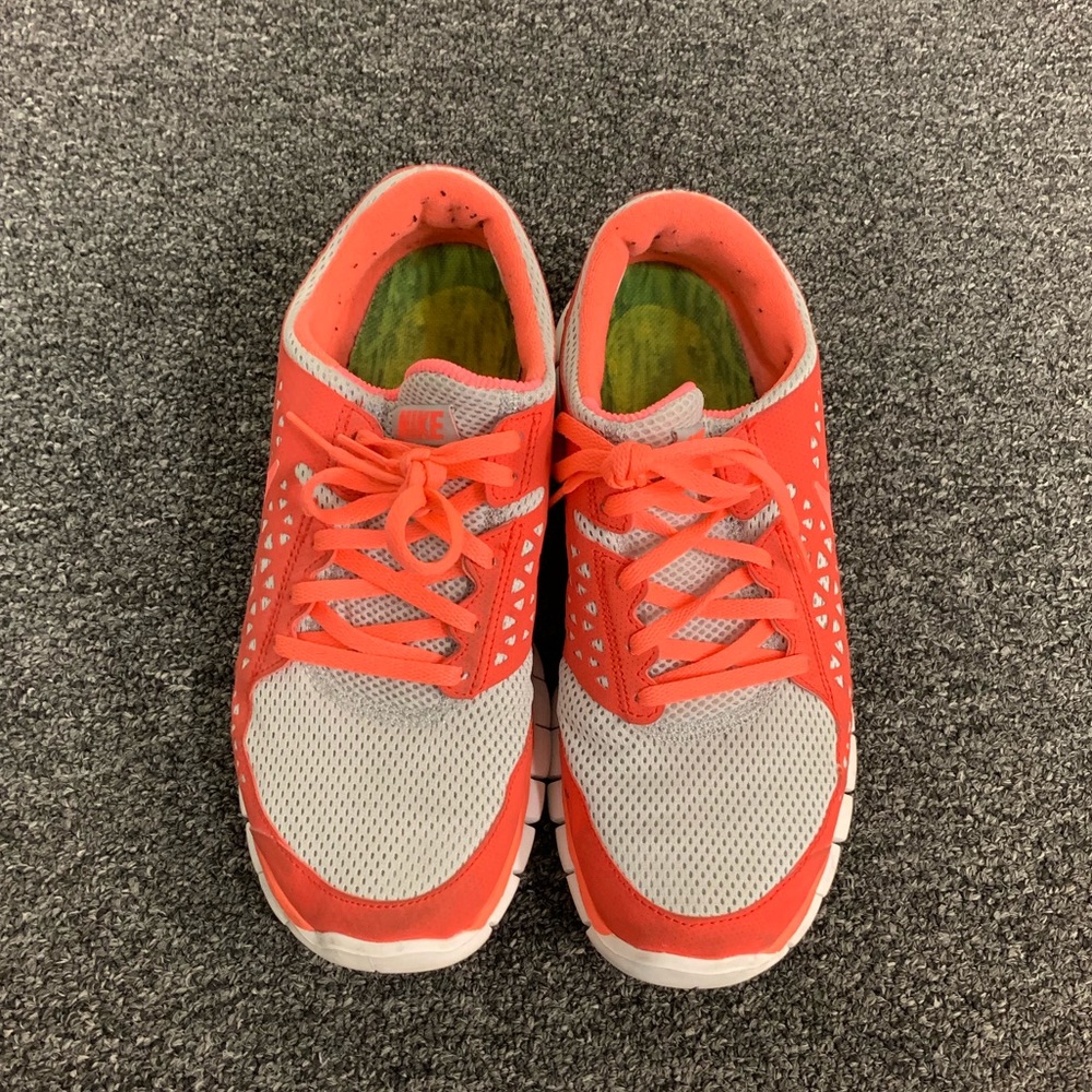 Nike Orange & Gray Lightweight Sneakers Size 8.5